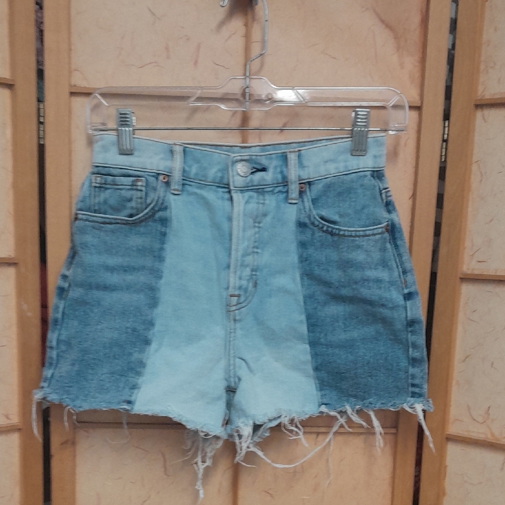 Pac Sun 2 Tone Frayed Jean Shorts Button Fly Size 25